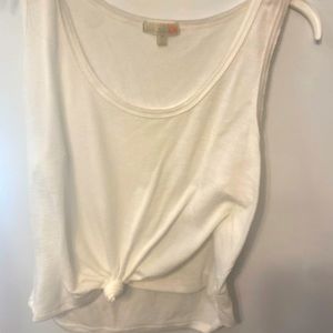 Beautiful white tee